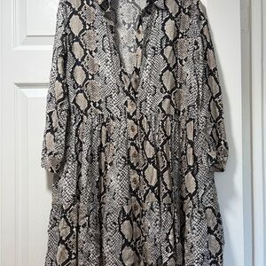 Elegant Long Sleeve Snake Print Dress
